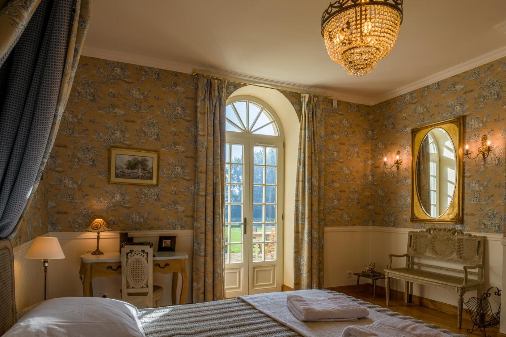 L'Orangerie Du Grand Jardin Villa Condé-sur-Seulles Dış mekan fotoğraf
