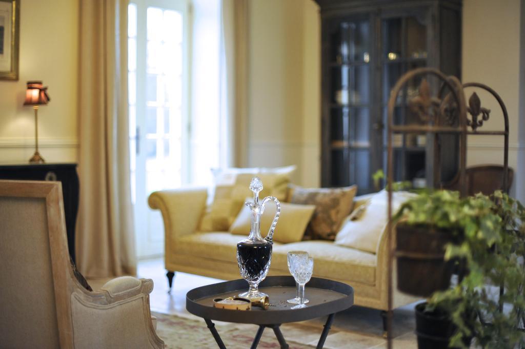 L'Orangerie Du Grand Jardin Villa Condé-sur-Seulles Oda fotoğraf