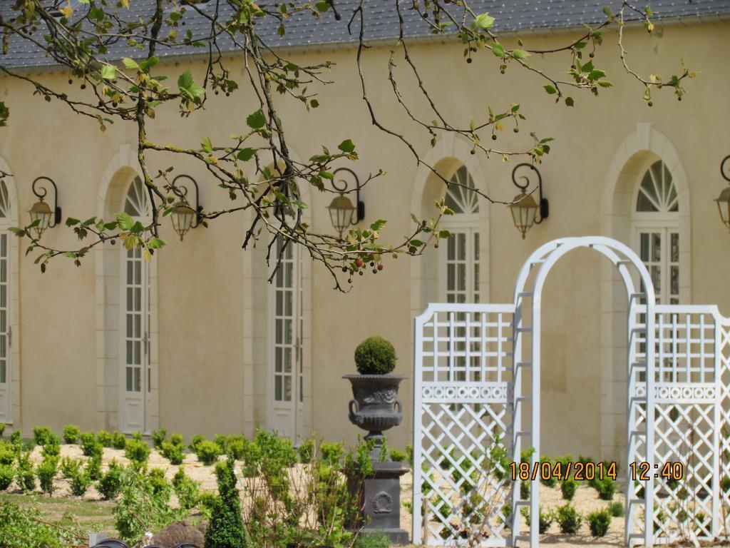 L'Orangerie Du Grand Jardin Villa Condé-sur-Seulles Dış mekan fotoğraf